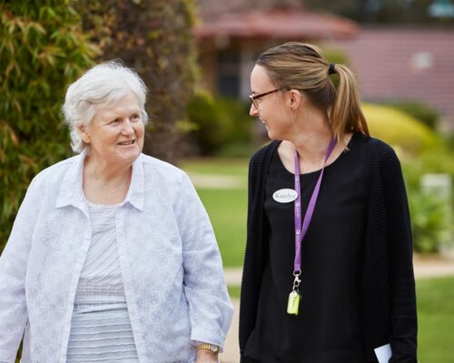 Dementia support group client and care worker